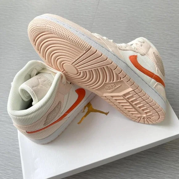 Air jordan 1 mid - Picture 3 of 4